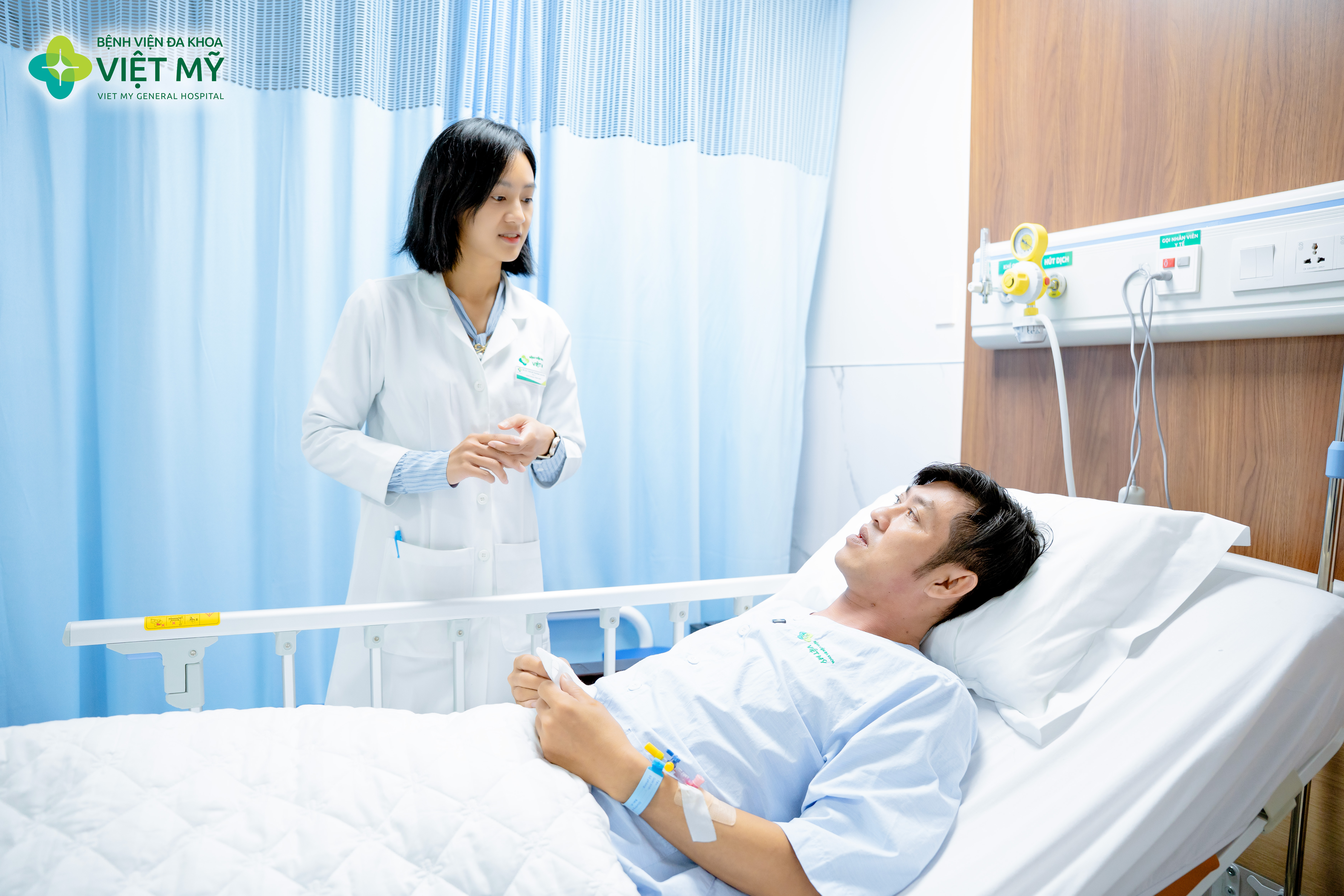 BS Duyen tham hoi bv.jpg