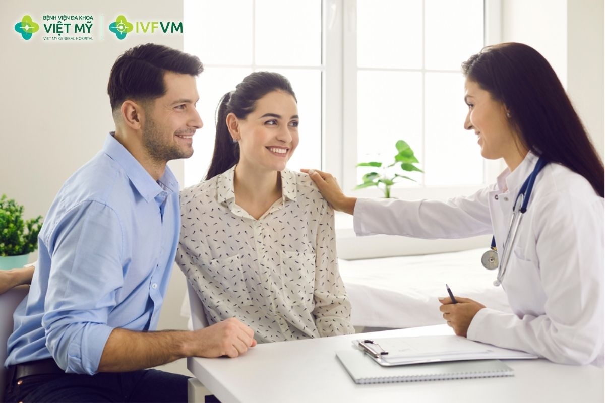 Chuẩn bị tốt trước khi thụ tinh trong ống nghiệm giúp hai vợ chồng sẵn sàng hơn về sức khỏe, tâm lý và kế hoạch điều trị